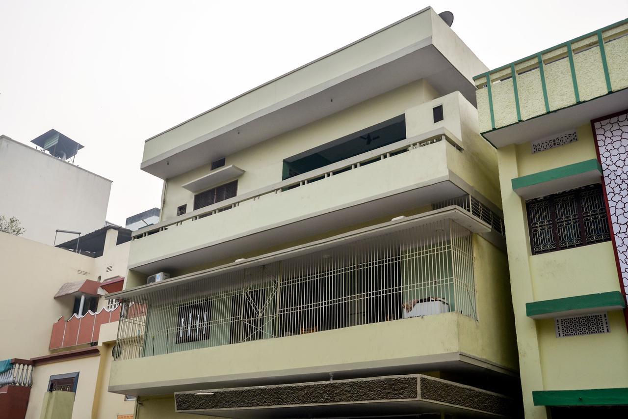Oyo 7622 Varanasi Stays Exterior photo
